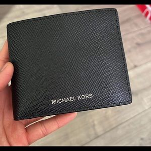 MK Men’s wallet